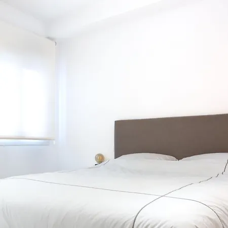 Bay Apartment