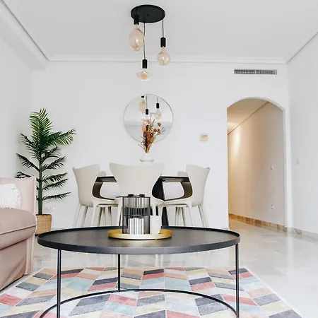 Apartment Bay *
